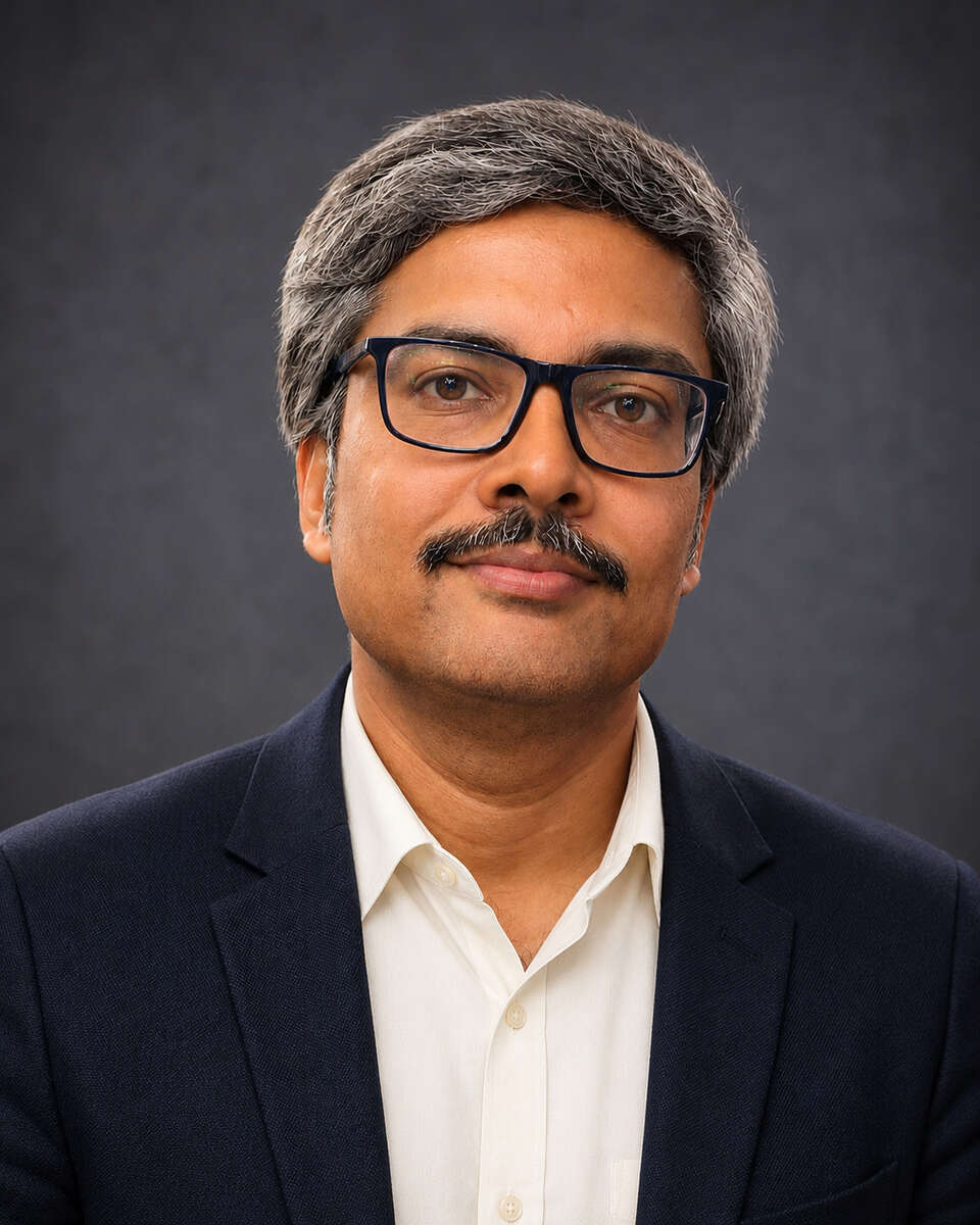 Dr. Swetadri Samadder